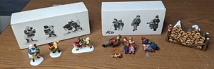 lot 360 image: Department 56 The Heritage Village Collection - V