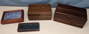 lot 421 image: Collection of 3 Wooden Jewelry Boxes and 1 Wooden Display Case - V