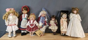 lot 380 image: Vintage Collector Dolls Heritage Mint, Seymour Mann, and More - V