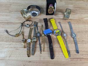 lot 344 image: Selection of Fifteen Fashion Watches - V