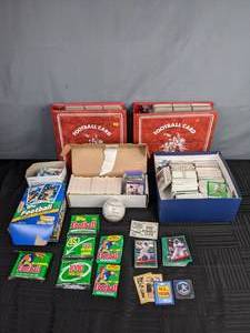 lot 18 image: Sports Card Collection Inserts Rookies MLB Baseball NFL Football Griffey Favre Emmitt Puckett Packs Cards - X