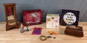 lot 477 image: Jewelry Boxes, Music Box, Candies Perfume Set, & More - V