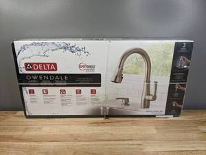 lot 32 image: Brand New Delta Owendale Single-Handle Pull-Down Sprayer Kitchen Faucet with ShieldSpray Technology in SpotShield Stainless - T