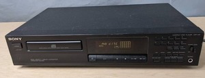 lot 512 image: Sony CDP-215 Compact Disc Player - V
