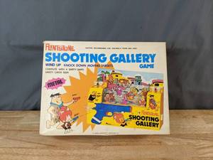 lot 535 image: Vintage Flintstone Shooting Gallery Game (1976) - V