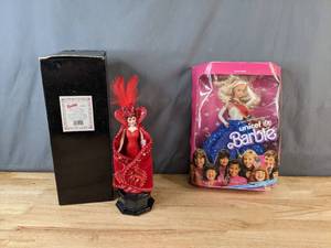 lot 659 image: Collectible Special Edition Unicef Barbie & Bob Mackie Queen of Hearts Music Box Barbie - V