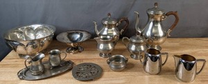 lot 653 image: Pretty Pewter 2 Teapots, 3 Sets of SugarCreamers, 2 Bowls and More - V
