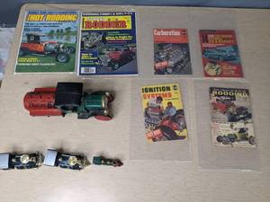 lot 700 image: Vintage Rodder and Other Vehicle Magazines with Truck and Train Toy Models - V