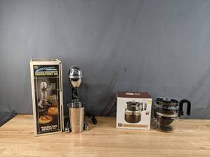 lot 790 image: Vintage Hamilton Beach Drink Master The Milkshake Machine and One All 8-Cup Glass Stovetop Percolator - W