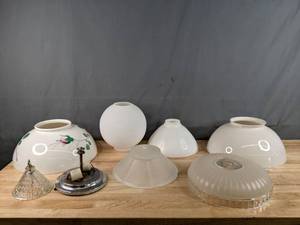 lot 795 image: Assortment of Clear, Opal and Frosted Glass Lamp Shades - W