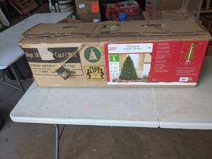 lot 779 image: Holiday Time Non-lit 7.5 Ft. Donner Fir Artificial Christmas Tree - V