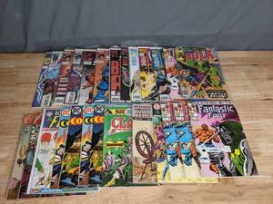 lot 824 image: Vintage DC, Marvel and other Assorted Comics - V