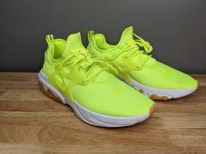 lot 33 image: New Pair of Nike React Presto Athletic Shoes Volt Sneakers Mens Size 11 - T