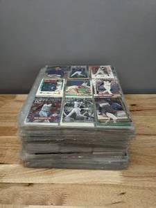 lot 34 image: Large Sports Card Collection Autographs Inserts Jersey Rookies NBA Basketball MLB Baseball NHL NFL Football Moss Shaq, Griffey Rice Jeter AROD Puckett Kobe Manning Jordan Payton Favre Cards - N