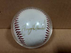 Tony Oliva Signed Baseball