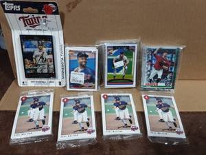 Topps-Assorted Twins Baseball Card & Packs