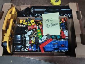 Hot Wheels Cars & Carriers