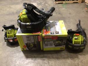 Lot of Gas Backpack Leaf Blower Costumer Returns Varius Conditions - review all pictures