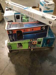 Lot of Assorted Mailboxes various models and conditions Customer Returns review Pictures