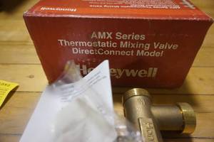 lot 26 image: Honeywell AMX Series Thermostatic Mixing Valve Direct Connect Model