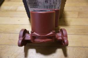 lot 28 image: Grundfos Class F Non Submersible Circulation Pump