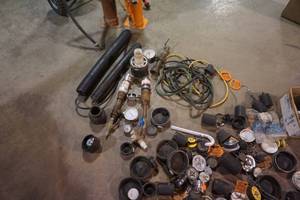 lot 53 image: Large Lot of Plumbers Air Test Equipment