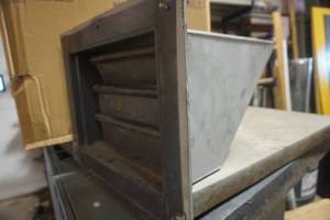 lot 68 image: 14 x 10 Exhaust Vent Hood