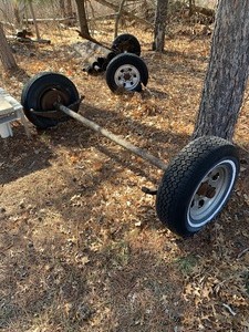 lot 119 image: 2 - Trailer Axles With Tires