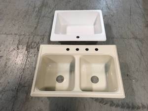 Lot of Sinks Customer Returns See Pictures