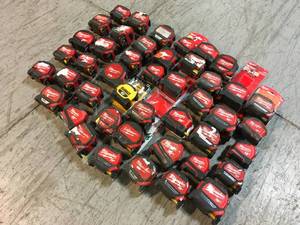 Lot of Tape Measures Customer Returns See Pictures