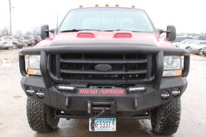 lot 12 image: 2003 FORD F350 SRW 4WD V8 TDSL CREW CAB 7.3L LARIAT-TWO OWNERS-