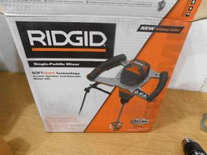 lot 18 image: RIDGID Single-Paddle Mixer