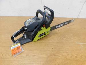 lot 52 image: RYOBI 16 in. 37cc 2-Cycle Gas Chainsaw