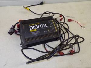 Minn Kota MK 3150 3 bank onboard charger