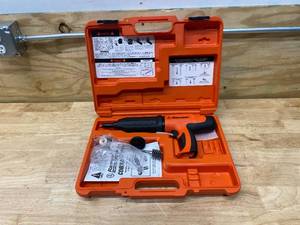 lot 7 image: RAMSET Cobra 0.27 Caliber Semi-Automatic Powder Actuated Tool with Silencer