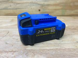 lot 29 image: KOBALT 24-Volt Max 4 Amp-Hour Lithium Power Tool Battery