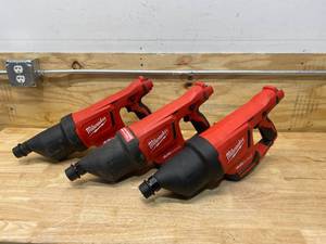 lot 87 image: MILWAUKEE Lot of 3- M12 12-Volt Lithium-Ion Cordless Drain Cleaning Airsnake Air Guns (Tool Only)