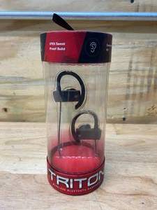 lot 66 image: TAOTRONICS TT-BH059BB Wireless In-Ear Headphones - Black