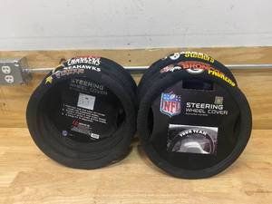 lot 147 image: NFL Lot of 10 Steering Wheel Covers (various teams)