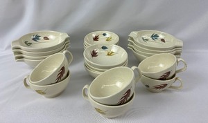 lot 52 image: Set of Mid-Century Franciscan Autumn Earthenware