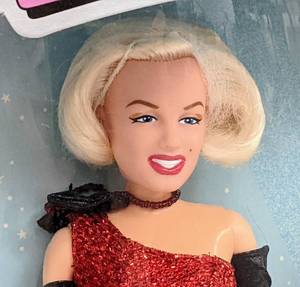 lot 104 image: 1993 Sparkle Superstar Marilyn Monroe Doll in Box - Numbered, with COA
