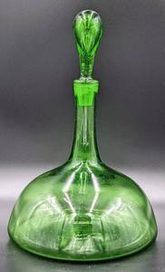 lot 102 image: Novelty Decanters Jim Beam French Cradle Phone  Vintage Green Blown Glass w Stopper