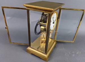 lot 100 image: Antique Seth Thomas Chiming Brass and Glass Mantle Clock