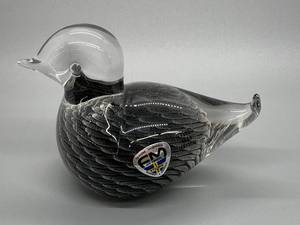 lot 20 image: Art Crystal Treasures Mats Jonasson, Kosta Boda, Line Studio, & more