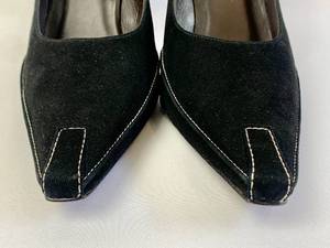 lot 179 image: Vintage Black Suede Pumps Donald J. Pliner - Spain - Womens Size 8 M