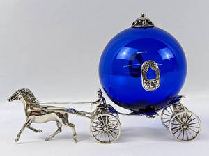 lot 325 image: Rare Italian Sterling Silver Cinderella Horse Drawn Carriage with Cobalt Blue Bulb