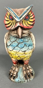 lot 286 image: Mexican Folk Art - Carved Owl & Brass Owl Miniature Plate