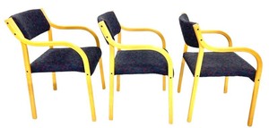 lot 174 image: Beautiful Set of Six Upholstered Stackable Chairs with Wood Frames