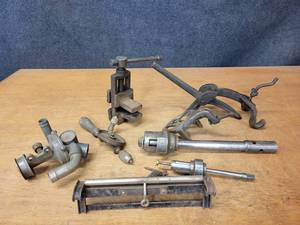 lot 588 image: Vintage tools - Vice, Clamps and More