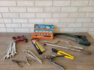 lot 678 image: Socket Sets, Wrench Sets, Ratcheting Wrench Set and More